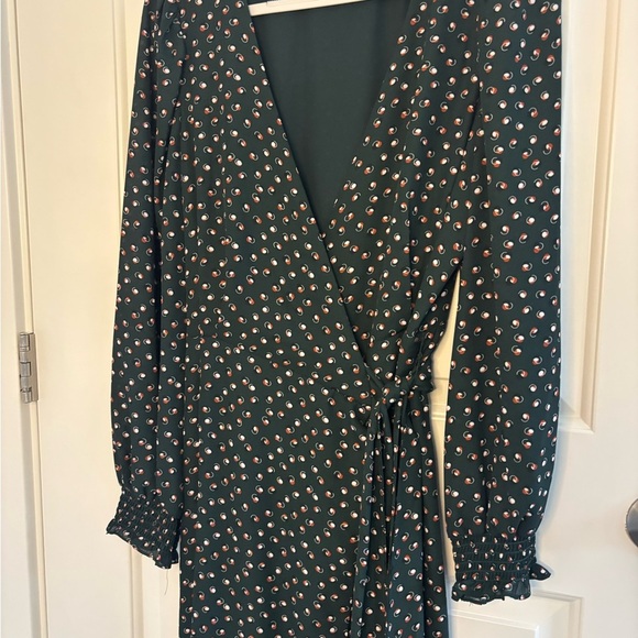 Max Studio Green Wrap Dress - Picture 3 of 8